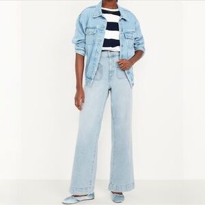 {Old Navy} "Extra High Rise Ski Hi Wide Leg" Light Blue Wash Welt Pocket Denim